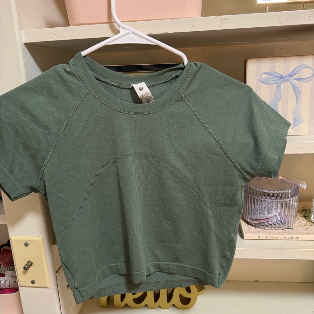 Lululemon Cropped Swiftly Tech